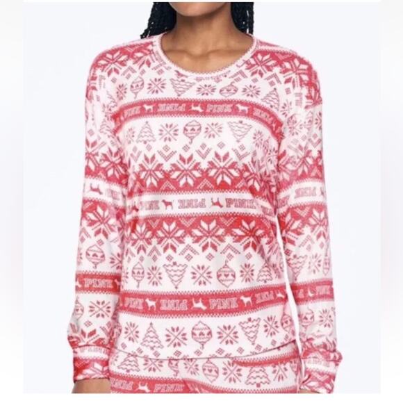 PINK Victoria’s Secret Red and White Christmas Print Sweatshirt - Picture 7 of 7